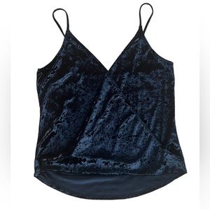 NWT Veronica M Crushed Velvet Surplice Cami | Black